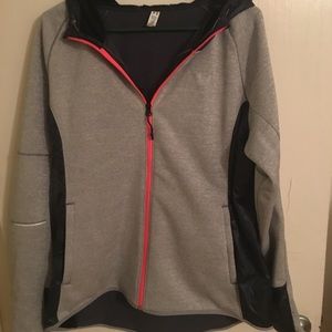 Under Armour Swacket